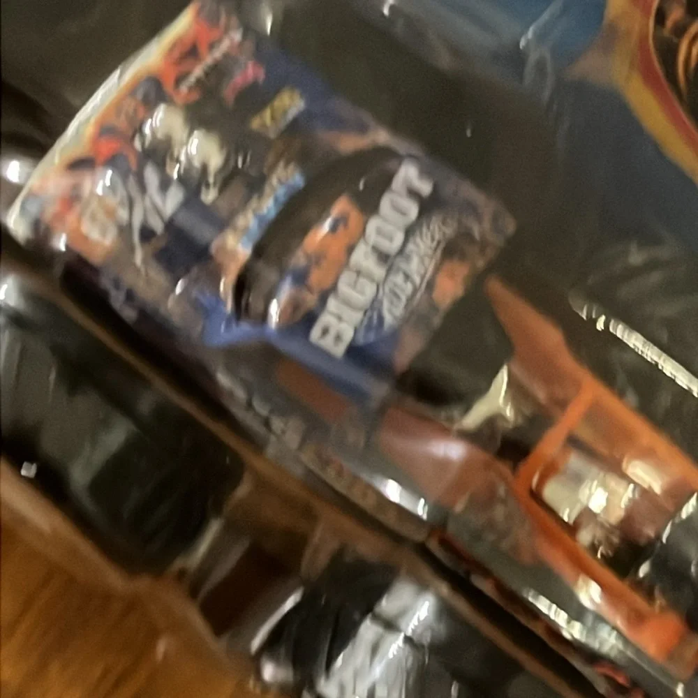 Hot Wheels Monster Truck Demolition Doubles Bigfoot Big Bite Big Foot Toy Truck